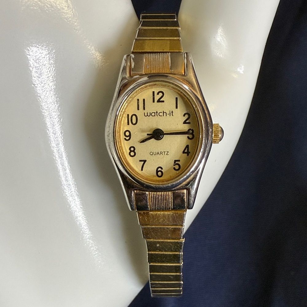 Women's Gold and Silver Quartz Watch